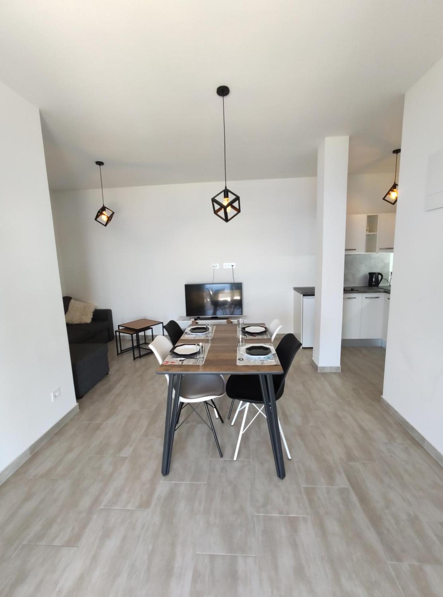 Apartments Vita - Modern Apartments With A Beautiful View Of The Adriatic Sea Mlini Rom bilde