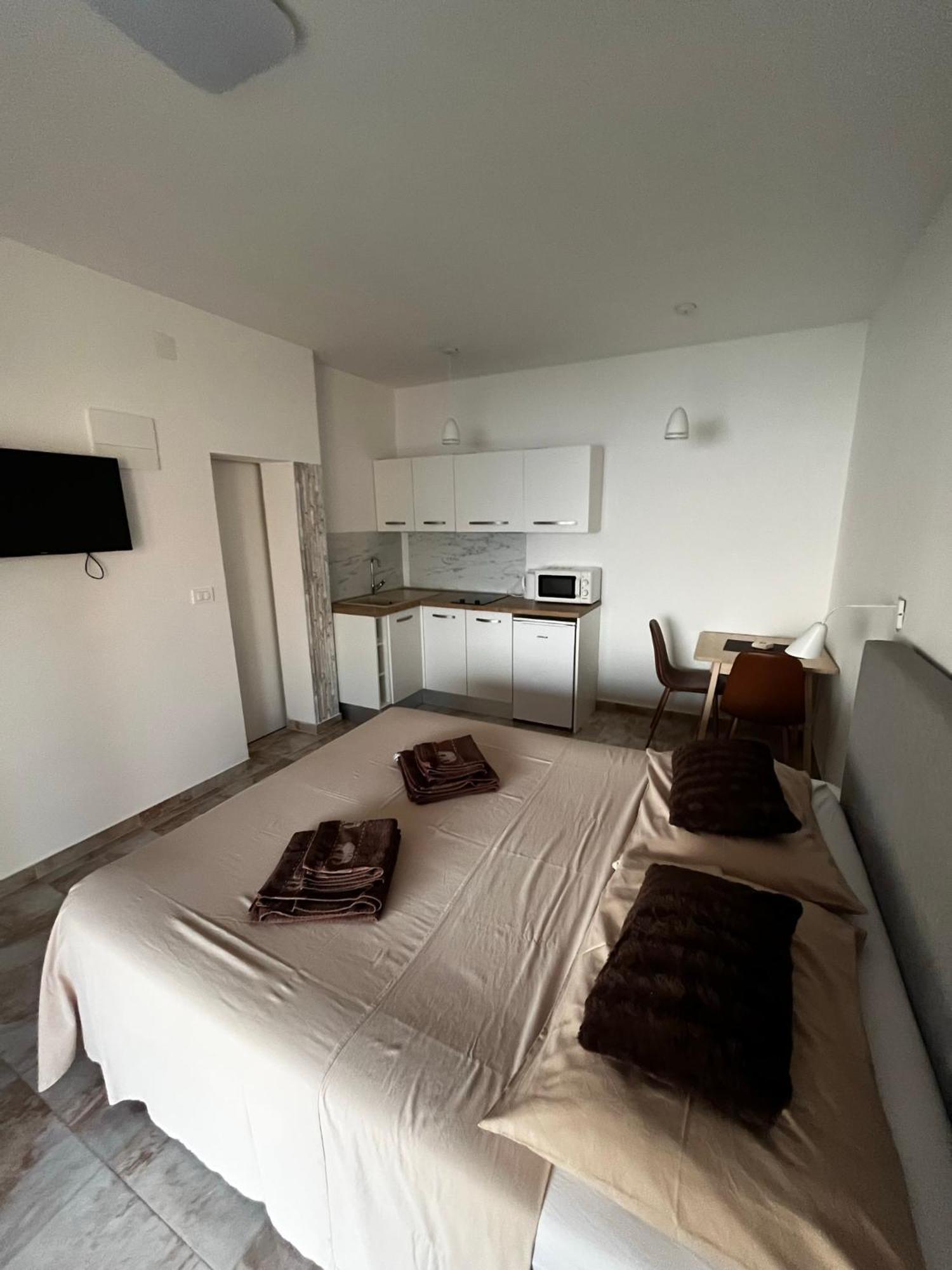 Apartments Vita - Modern Apartments With A Beautiful View Of The Adriatic Sea Mlini Eksteriør bilde